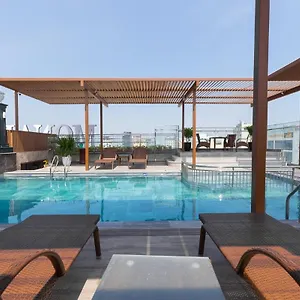 Monalisa Apartahotel